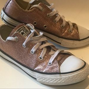 Girls rose gold  chuck taylor converse size 2
